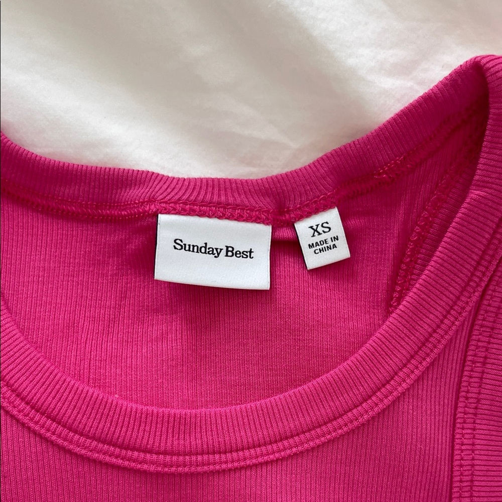 NWOT Aritzia Sunday Best Pink Top EUC - Picture 2 of 5